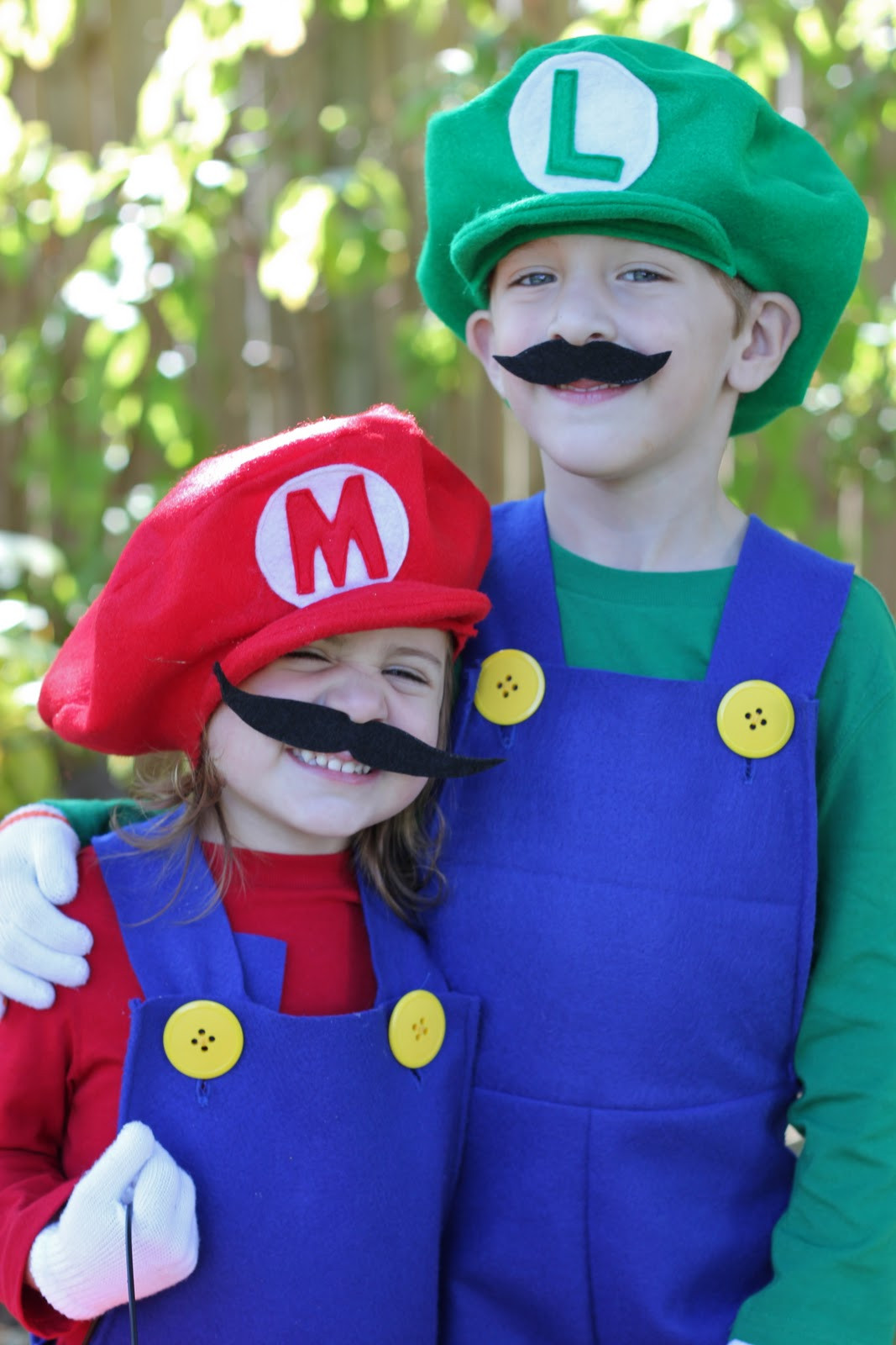 Super Mario Costume DIY
 How to Make Mario and Luigi Costumes Tutorial Smashed
