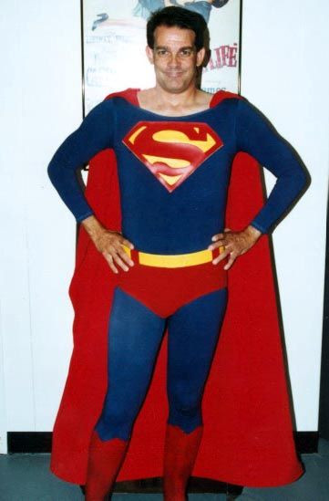 Superman Costume DIY
 DIY Superman Halloween Costume Idea