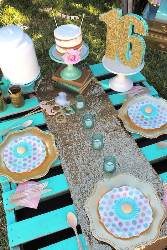 Sweet Sixteen Party Ideas For Summer
 The 10 Most Amazing Sweet 16 Ideas for a Fabulous Party