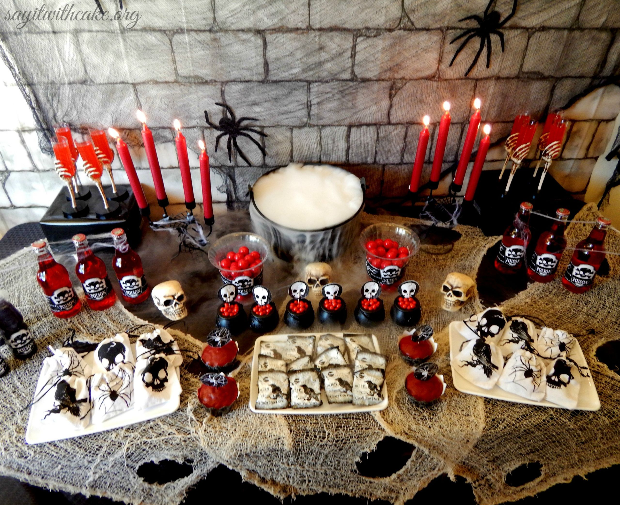 Table Decorating Ideas For Halloween Party
 Halloween Party for Kids – Say it With Cake