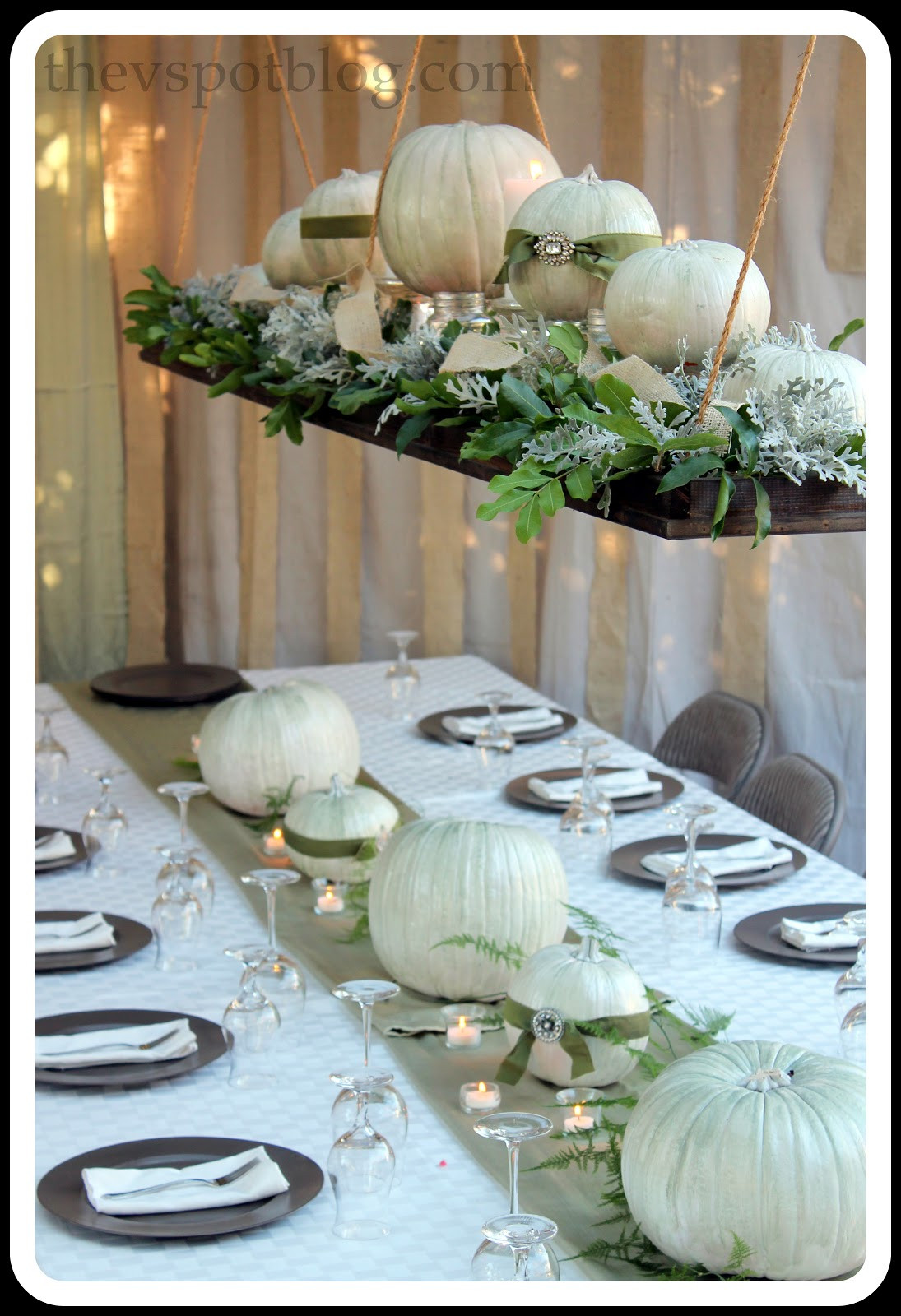 Table Decorations For Thanksgiving
 Thanksgiving Wrap Up Dinner Decor and the Thanksgiving