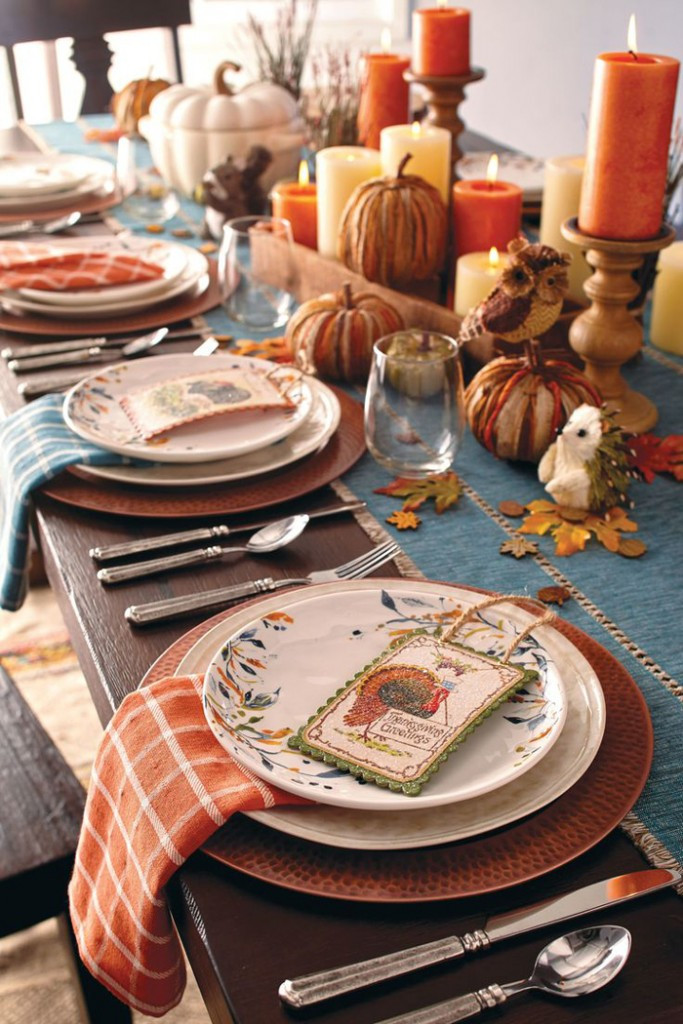 Table Decorations For Thanksgiving
 Thanksgiving Table Decor Ideas PRETEND Magazine