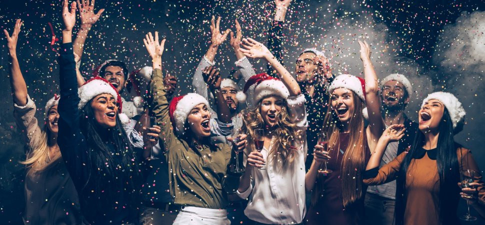 Team Christmas Party Ideas
 9 Corporate Holiday Party Ideas Your Employees Will Be