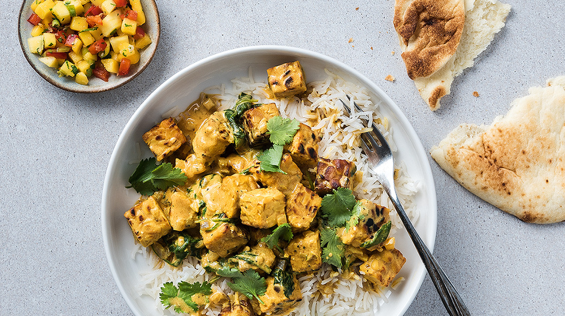 Tempeh Recipes Indian
 Indian Style Tempeh with Mango and Red Pepper Salad