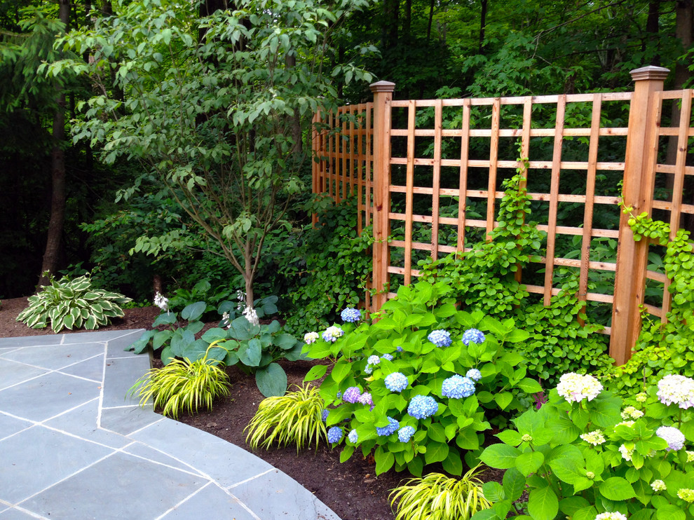 Terrace Landscape Fence
 Lattice Fence Design pletes a Perfect Garden Decoration