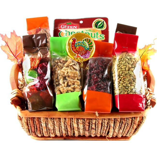 Thanksgiving Day Gift Ideas
 Thanksgiving Wicker Gift Basket • Thanksgiving Candy
