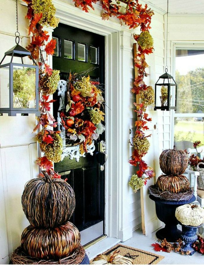 Thanksgiving Porch Decorations
 41 Cozy Thanksgiving Porch Décor Ideas