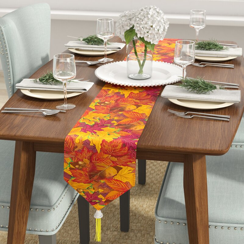 Thanksgiving Table Runners
 The Holiday Aisle Fall Thanksgiving Fall Leaf Table Runner