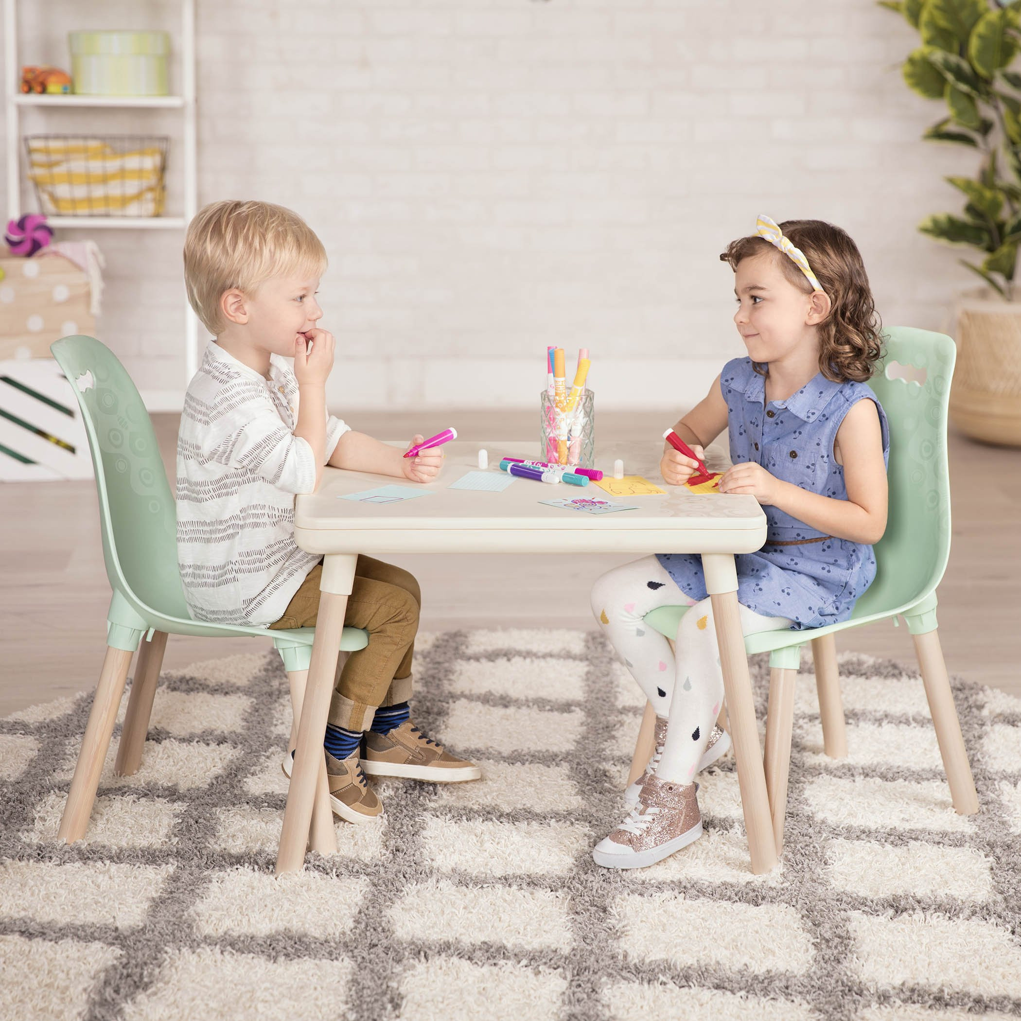 The Kids Table
 B spaces by Battat – Kid Century Modern Trendy Kids