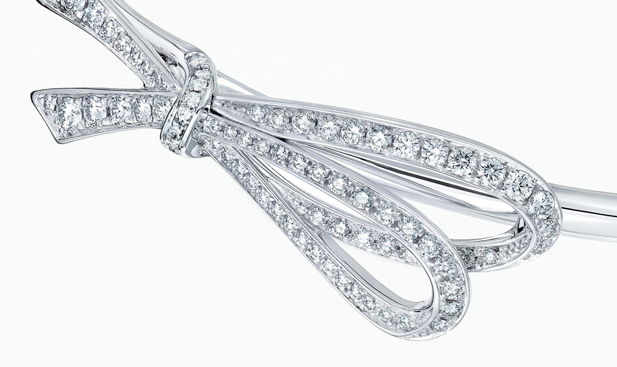 Tiffany Bow Earrings
 Tiffany Bow earrings in 18k gold