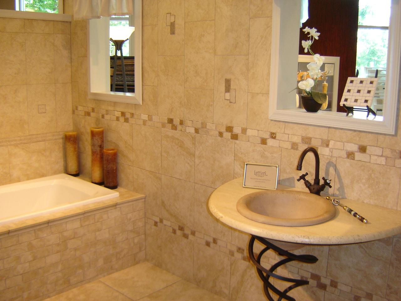 Tile Designs For Bathrooms
 Bathroom Tile Design Ideas