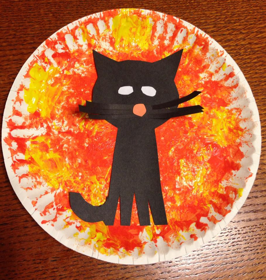 Toddler Arts And Crafts Ideas
 Toddler Cat Halloween Craft – Simple activities with your