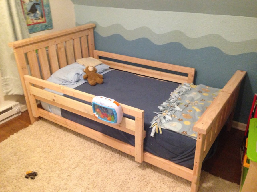 Toddler Bed Frame DIY
 DIY Toddler Beds For Decors With Personality And Playful