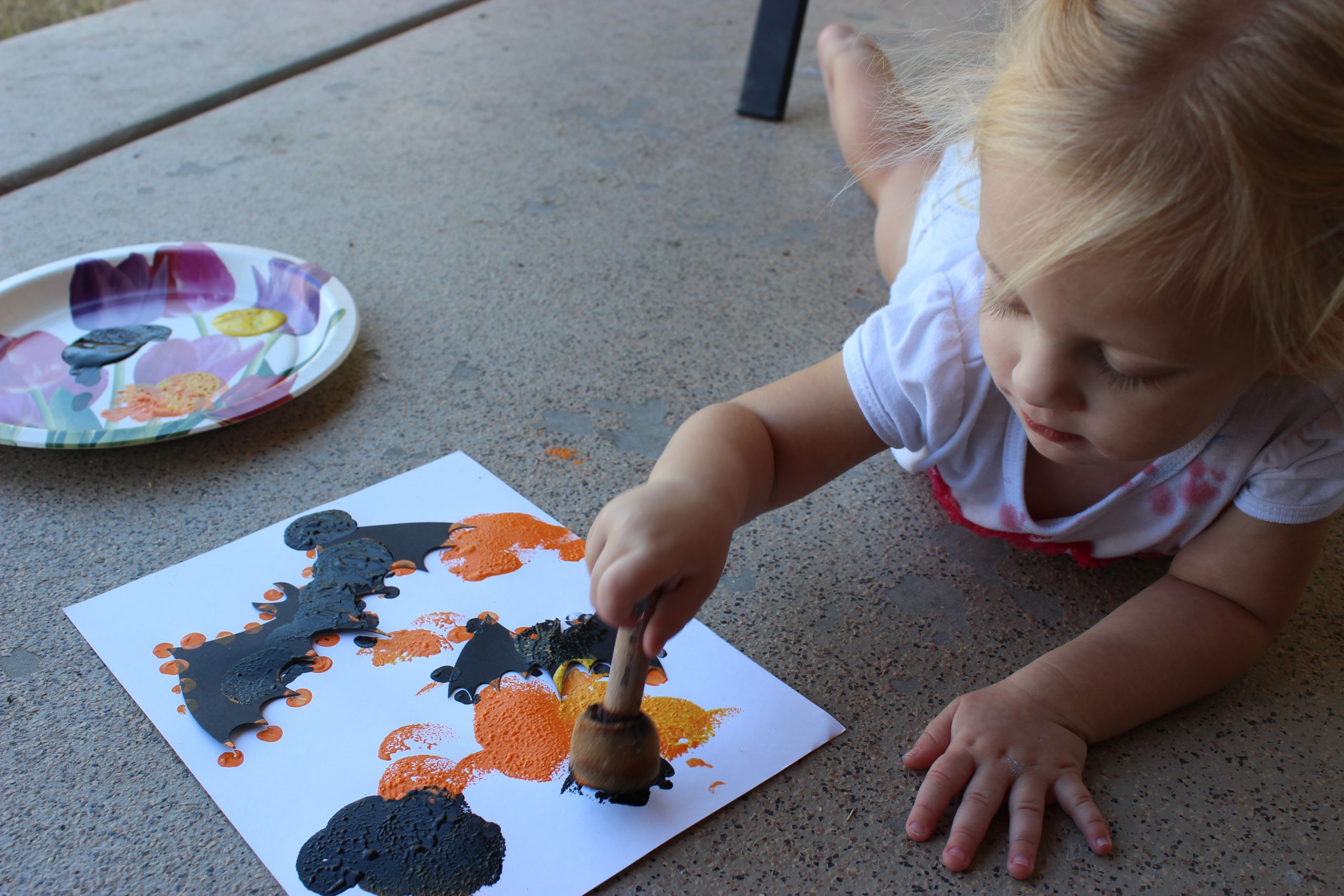 Toddler Craft Project
 Messy Toddler Halloween Crafts