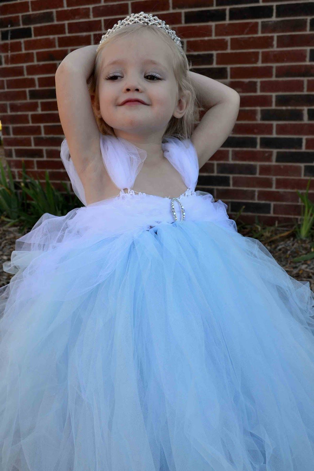 Toddler Tulle Skirt DIY
 DIY Tulle skirts on Pinterest
