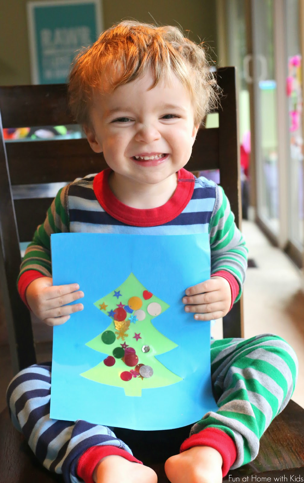Toddler Winter Crafts
 Easy Winter Toddler No Glue Christmas Tree Craft