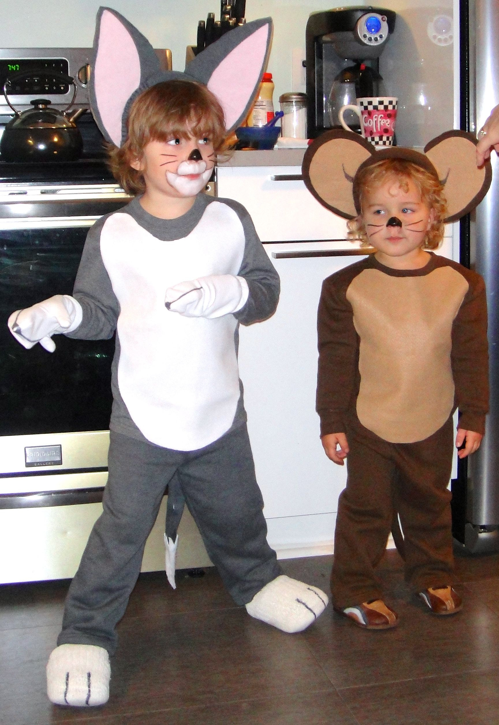 Tom And Jerry Costumes DIY
 Tom and Jerry Costumes Halloweencostumes paircostumes