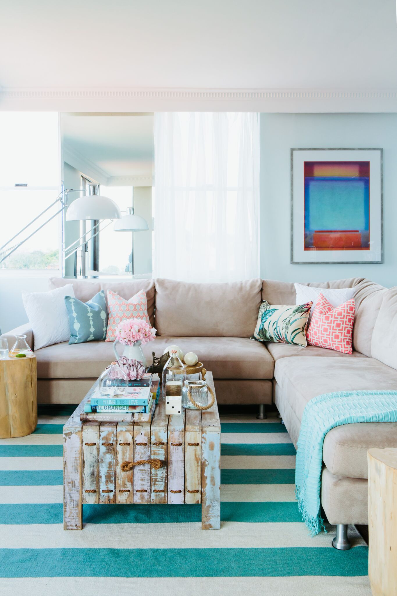 Turquoise Living Room Decor
 10 ideas for how to decorate your living room with