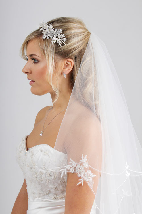 Uk Wedding Veils
 Our Showcase Tiaras Headdresses and Wedding Veils