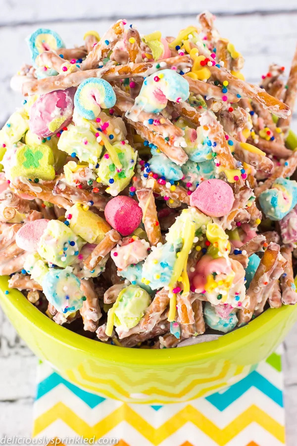Unicorn Food Ideas For Party
 Totally Perfect Unicorn Party Food Ideas Brownie Bites Blog