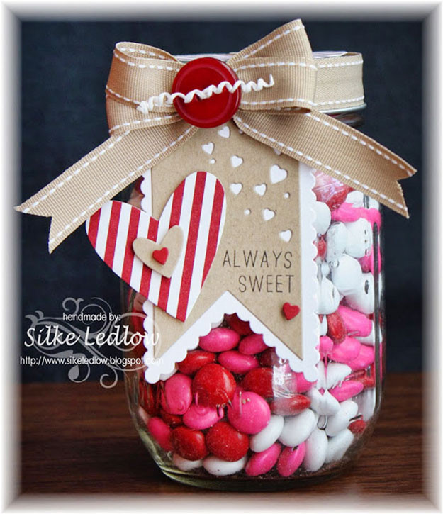 Valentine Craft Gift Ideas
 54 Mason Jar Valentine Gifts and Crafts