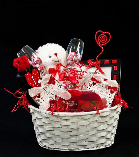 Valentines Day Gift Basket Ideas
 Organic Valentine s Day Gift Basket FindGift