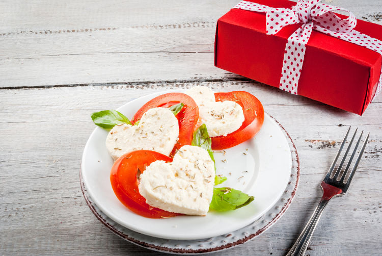 Valentines Food Gifts
 Valentine s Day Gifts for Her Surprise with Delicious