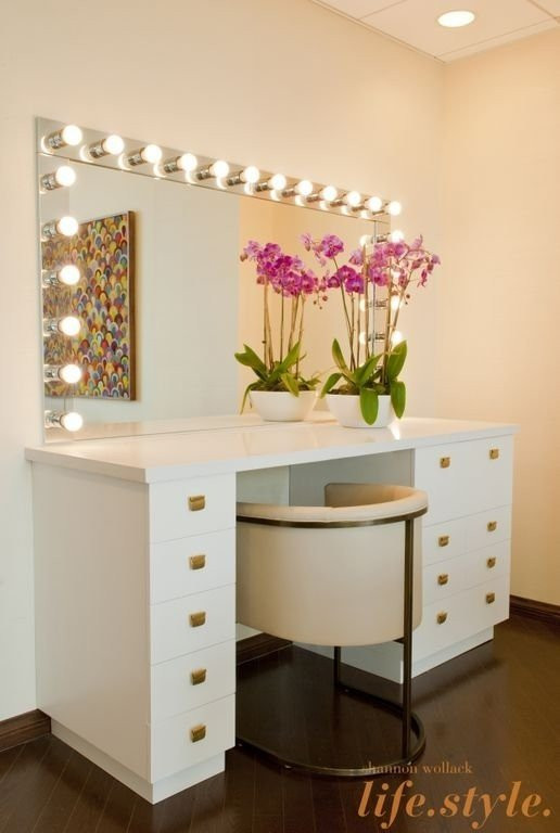 Vanities For Bedroom With Lights
 Makeup Vanity Table With Lights Foter