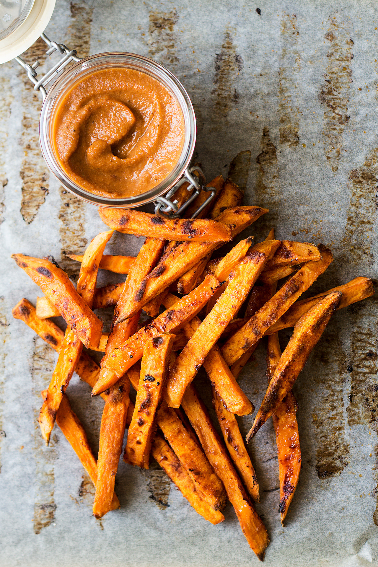 Vegan Bbq Sauce Recipe
 Homemade vegan bbq sauce with sweet potato fries Lazy