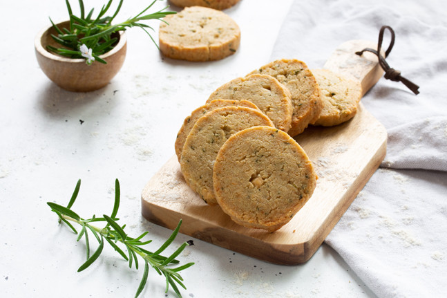 Vegetarian Biscuit Recipe
 Ve arian Parmesan and Rosemary Biscuit Recipe