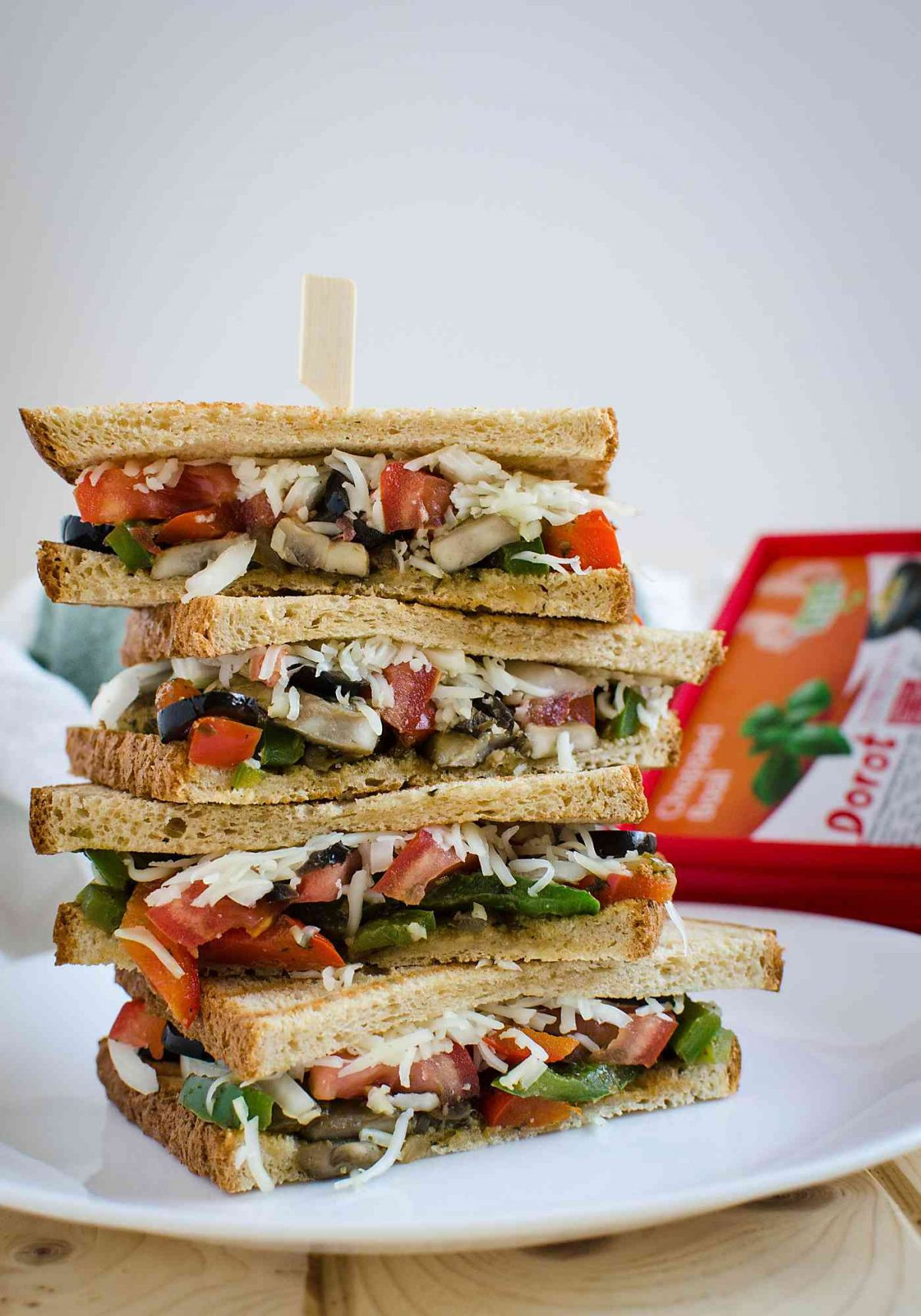 Vegetarian Sandwich Recipes
 15 min Easy and Healthy Italian Flavored Veggie Sandwich