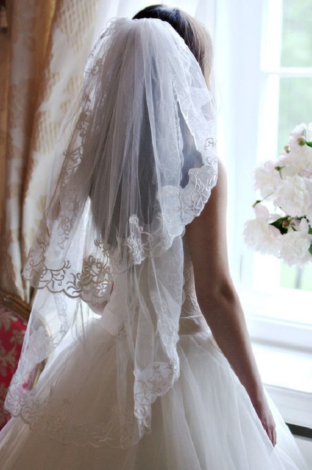 Veil For Short Wedding Dress
 Wedding Veils Trends in 2018 All For Fashions fashion