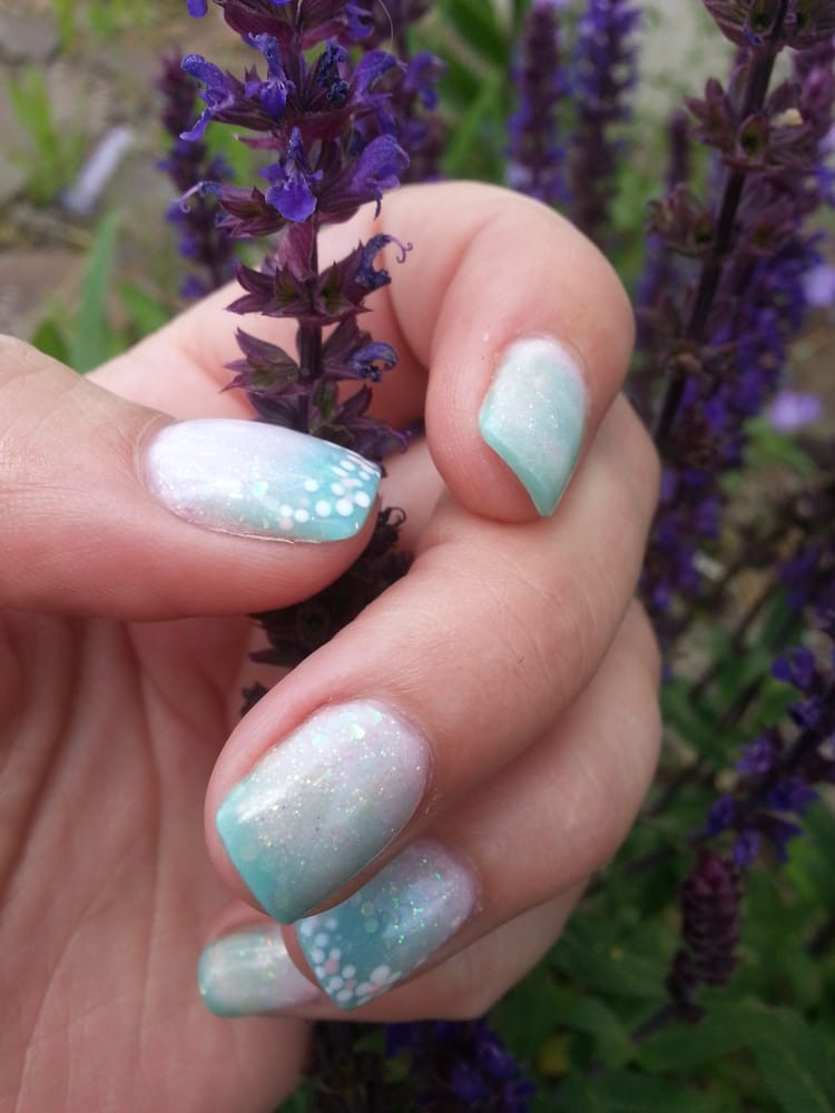 Venus Beautiful Nails
 The nails last through gardening Shellac is a great
