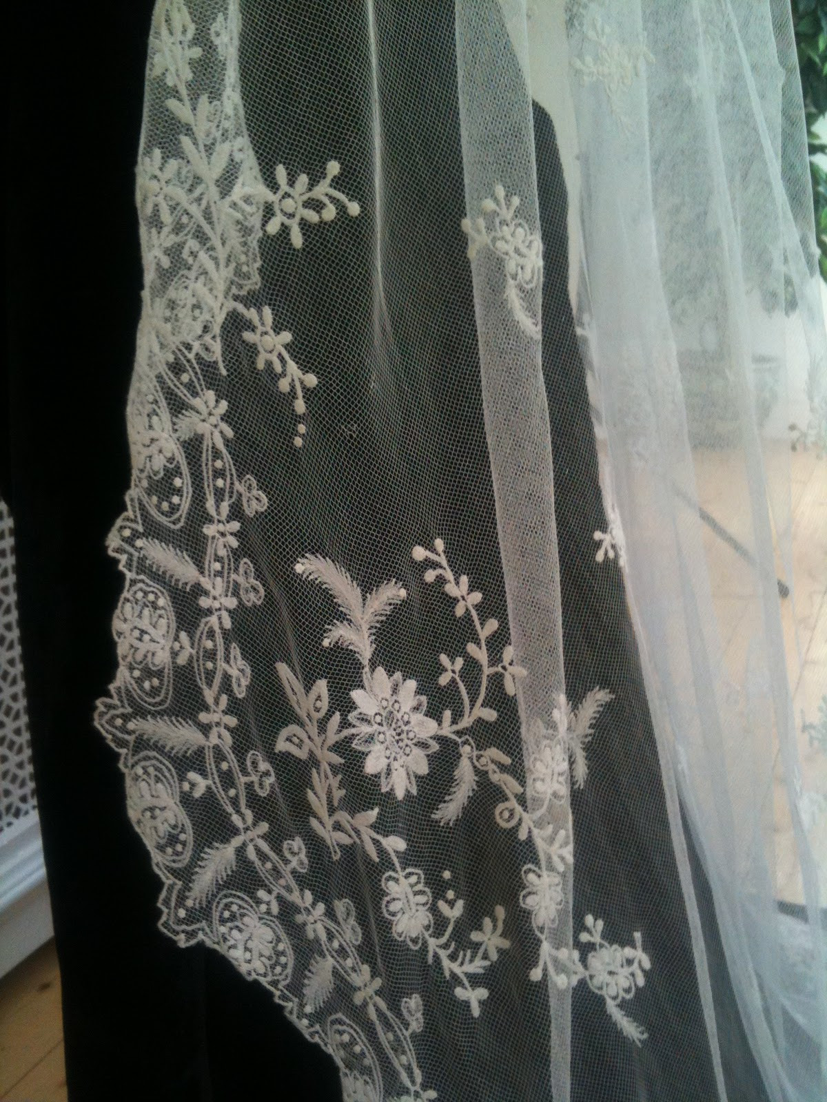 Vintage Wedding Veils For Sale
 Rosemary Cathcart Antique Lace and Vintage Fashion