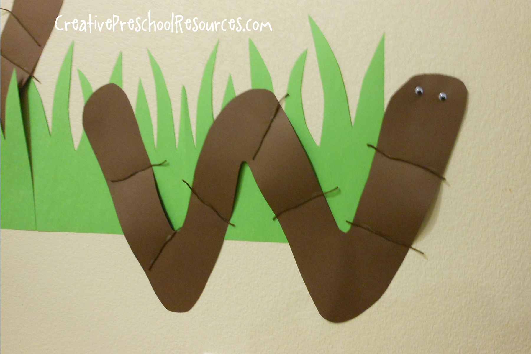 W Crafts For Preschoolers
 Letter W Worm