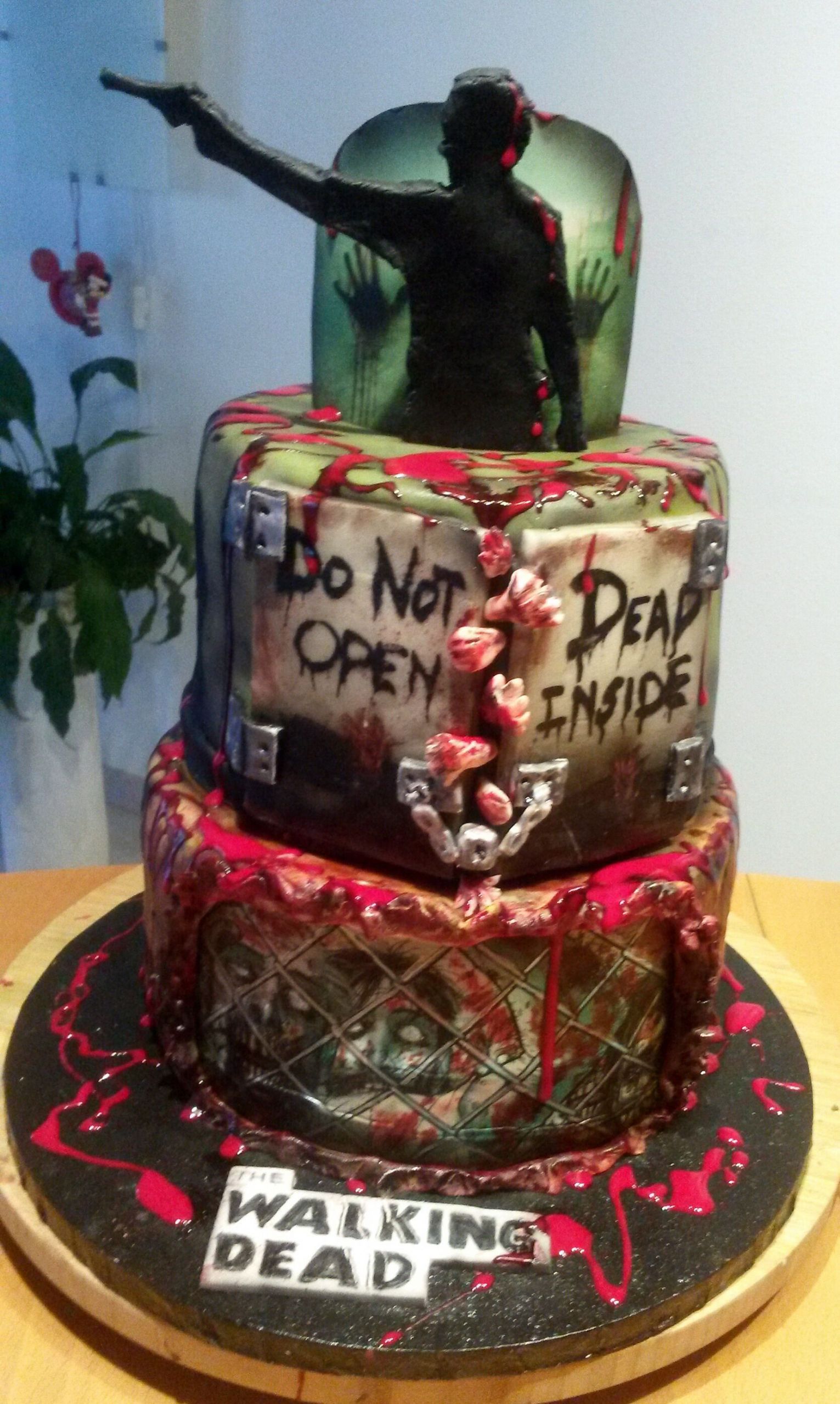 Walking Dead Birthday Cakes
 The Walking Dead