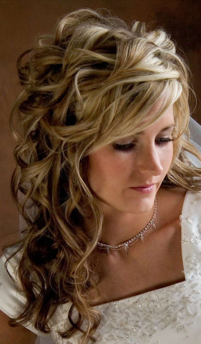 Wavy Updos Hairstyles
 20 Best Curly Wedding Hairstyles Ideas The Xerxes