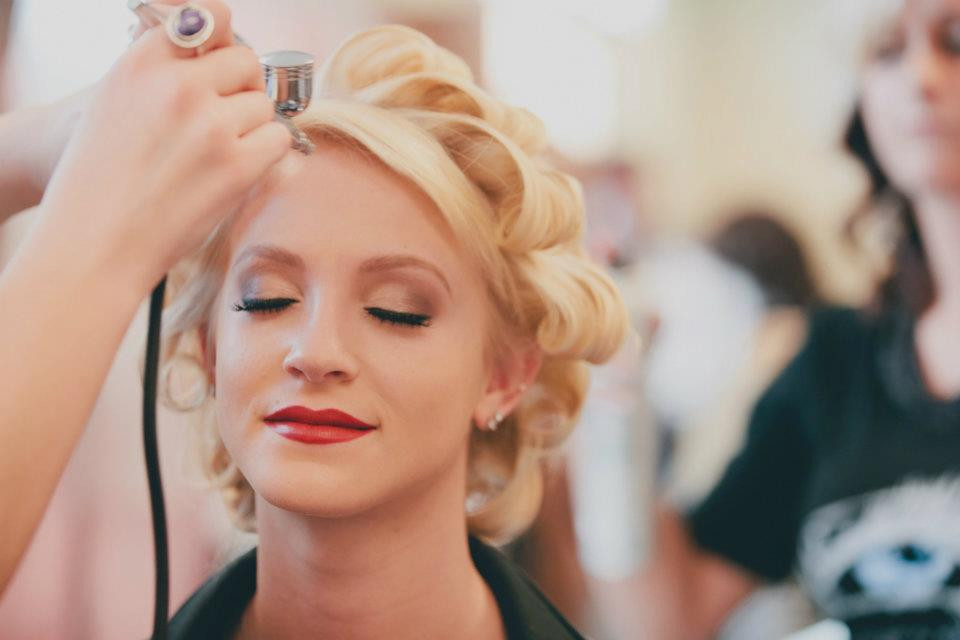 Wedding Airbrush Makeup
 Wedding Day Makeup – To Airbrush or Not Airbrush…That is