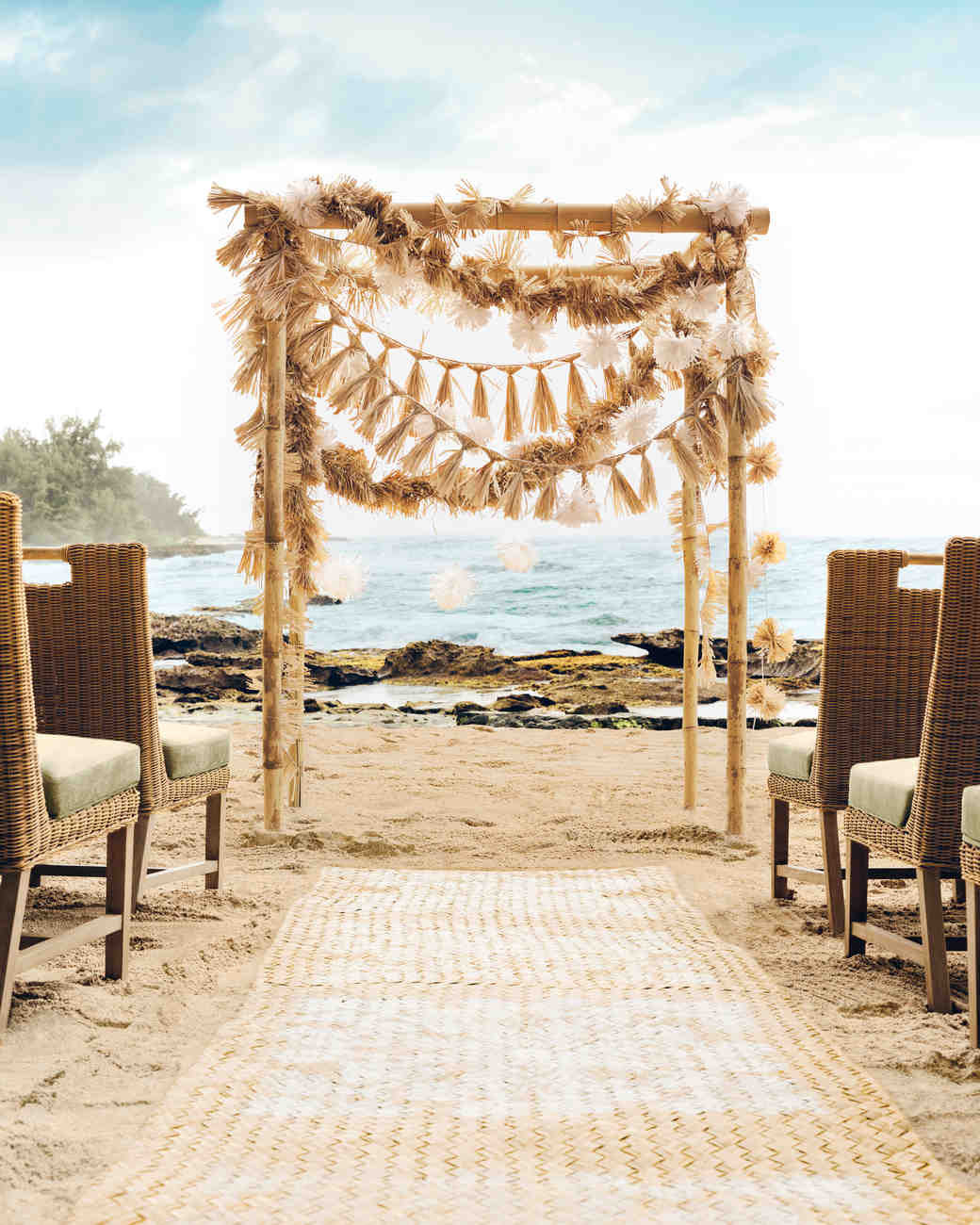 Wedding Beach Party Ideas
 23 Beach Wedding Ideas You Can DIY to Make a Splash at