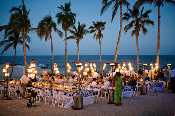 Wedding Beach Party Ideas
 Real Weddings Jillian Knute Part I Elizabeth Anne