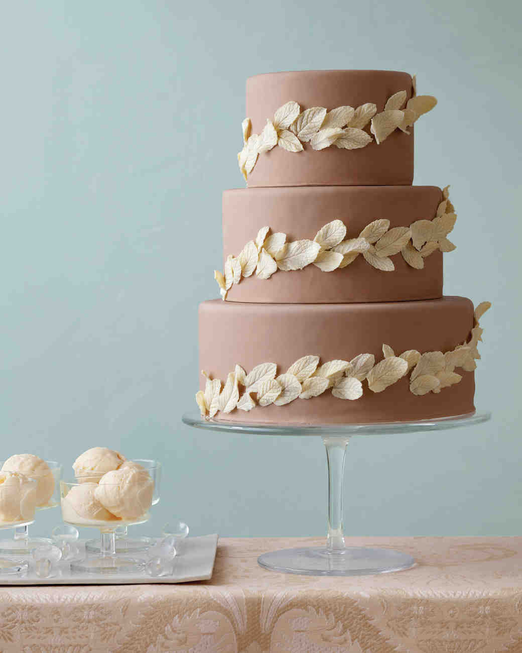 Wedding Cake DIY
 11 DIY Wedding Cake Ideas That Will Transform Your Tiers