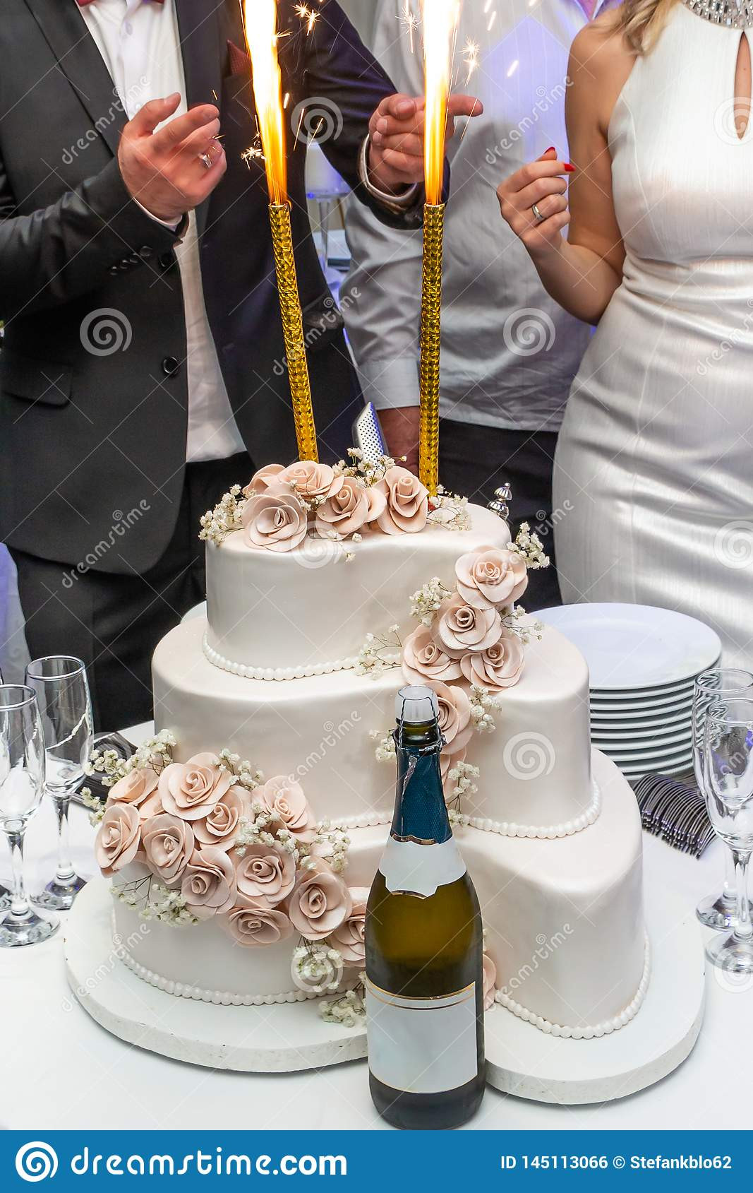 Wedding Cake Sparklers
 White Wedding Cake With Sparklers Stock Image of