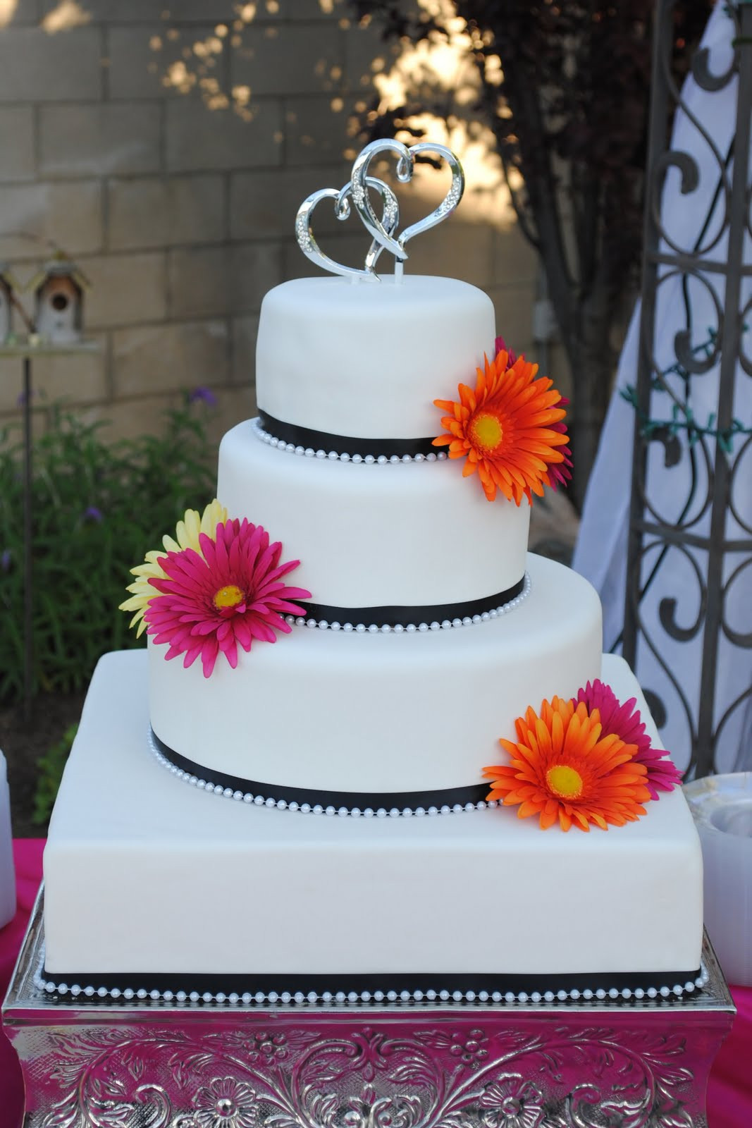 Wedding Cakes Bakersfield Ca
 SWEET CAKES Bakersfield California Wedding Cake
