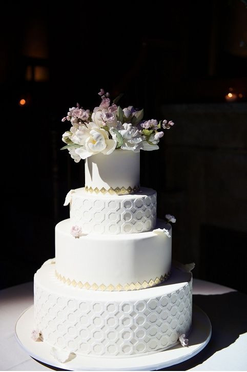 Wedding Cakes Com
 White Wedding Cake with Gold Detailing and Sugar Flowers