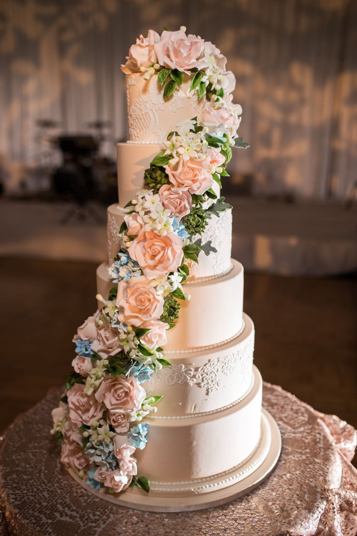 Wedding Cakes Com
 Custom Cake Spotlight Cascading Sugar Floral Wedding Cake