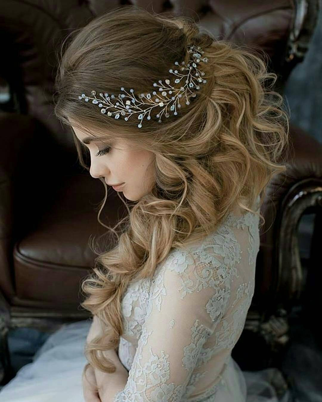 Wedding Hairstyles For Bridesmaids With Long Hair
 10 Lavish Wedding Hairstyles for Long Hair Wedding