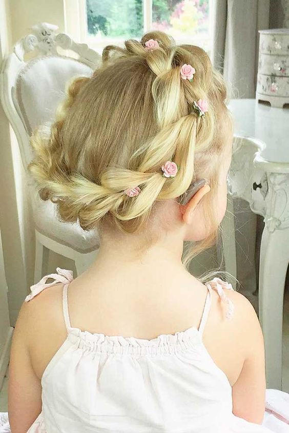 Wedding Hairstyles For Flower Girls
 35 Cute & Fancy Flower Girl Hairstyles for Every Wedding