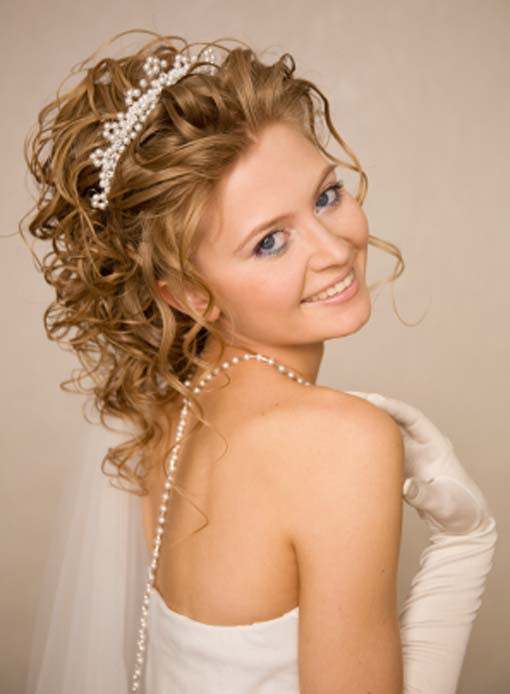 Wedding Hairstyles For Short To Medium Length Hair
 Medium Hairstyles for Curly Hair