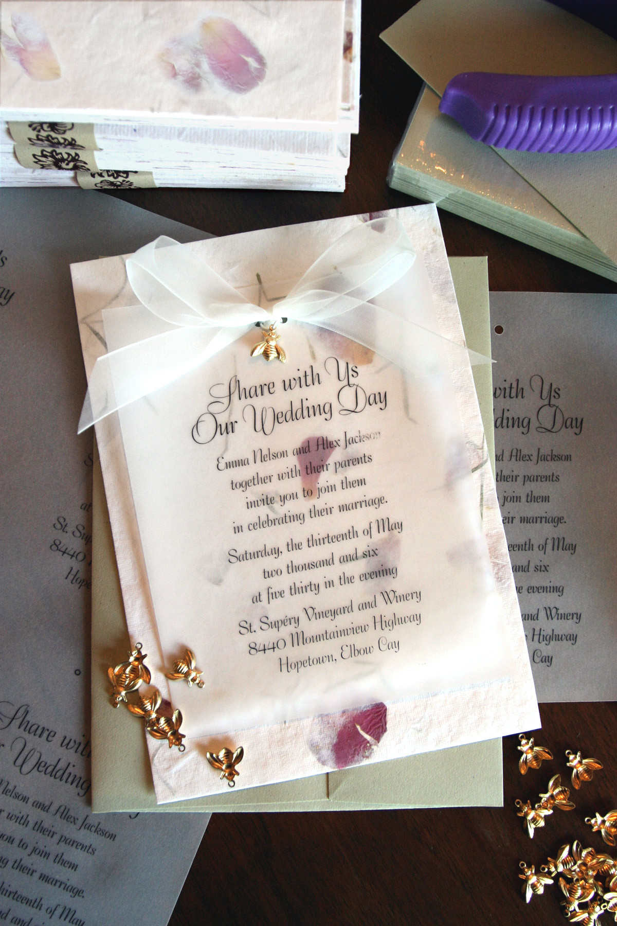 Wedding Invitations Pictures
 How to Create Wedding Invitations That ly Look Expensive