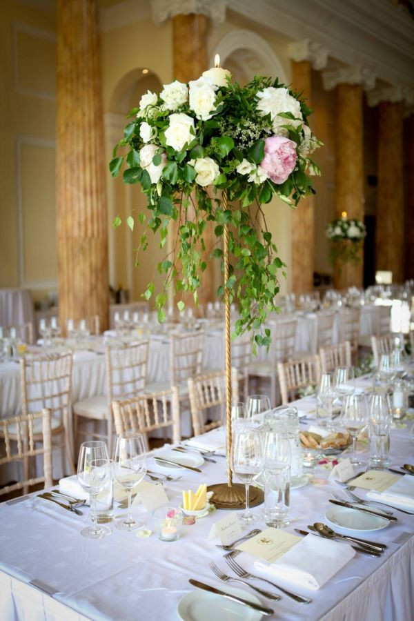 Wedding Table Decorations
 Top 35 Summer Wedding Table Décor Ideas To Impress Your Guests